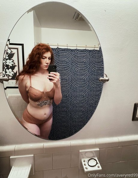 averyred99 free actress pictures