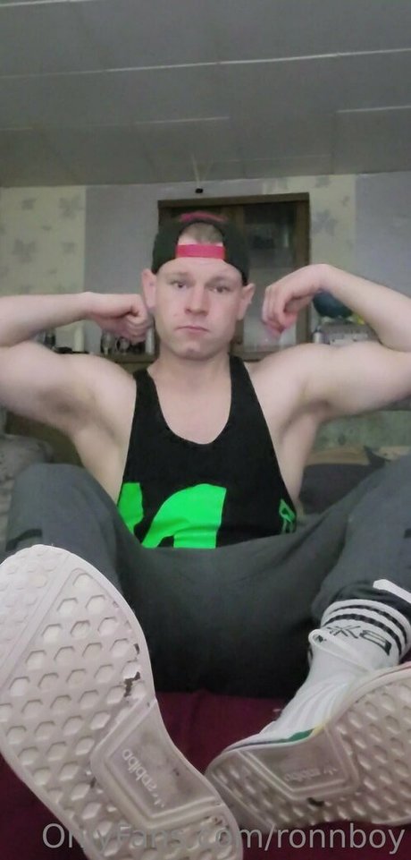 ronnboy hot actress pics