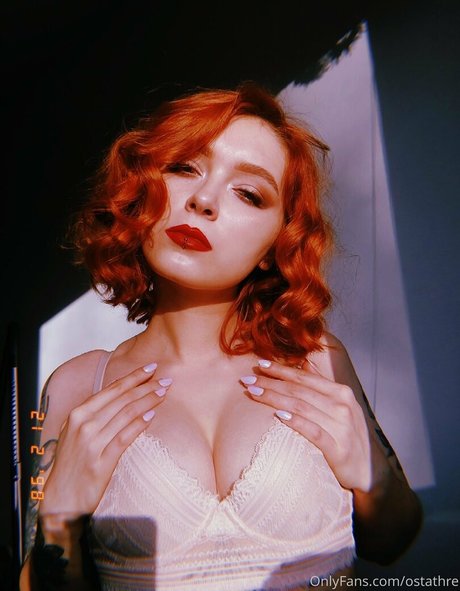 roskosh pornstar nudes image