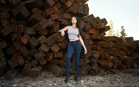 jenniereid beautiful model picture