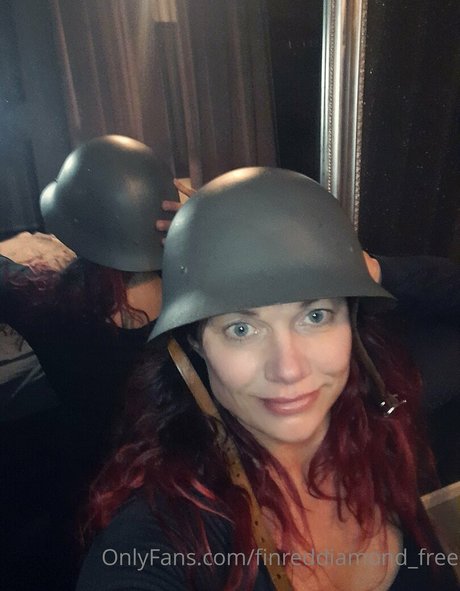 finreddiamond free star perfect archive