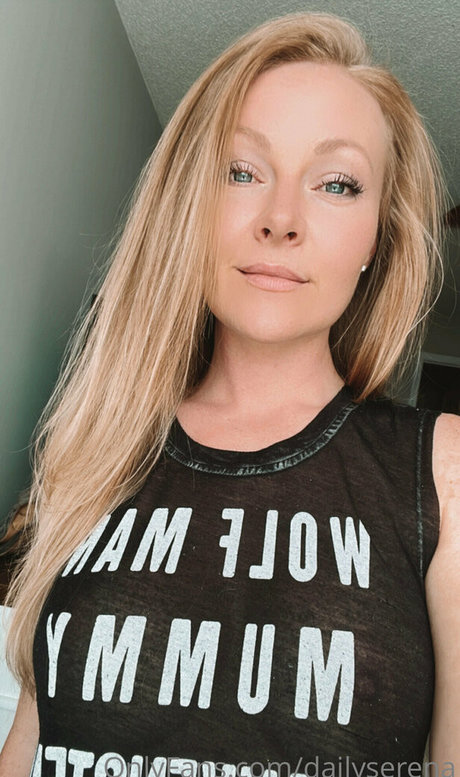 Dailyserena xxx pornstar pictures