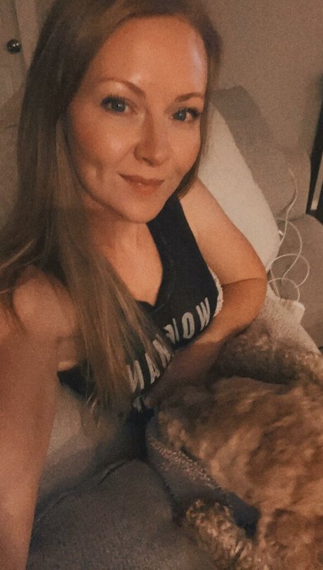 Dailyserena nude pornstar photo