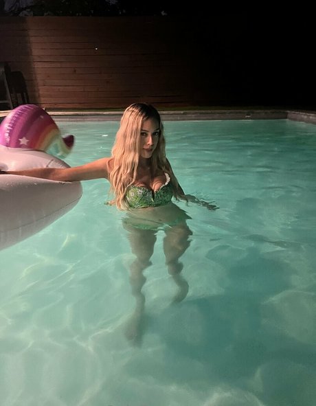 danagorgeus perfect model archive