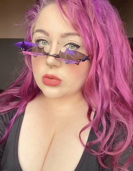 obeyorla nude star img