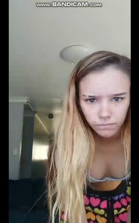 Jessie Venner porn model images