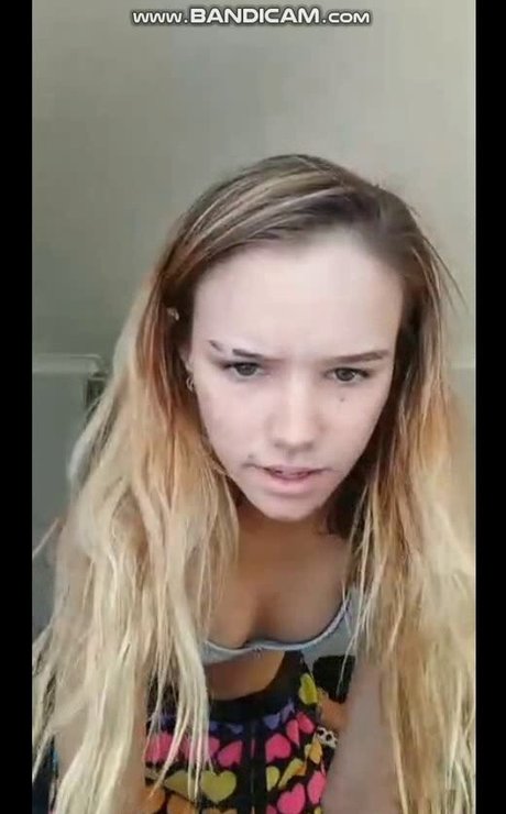 Jessie Venner sexy actress pic