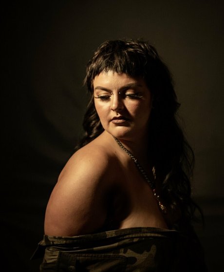 stltrashcan free exclusive actress pictures