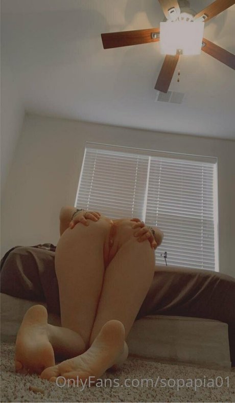 sopapia01 adult star photo