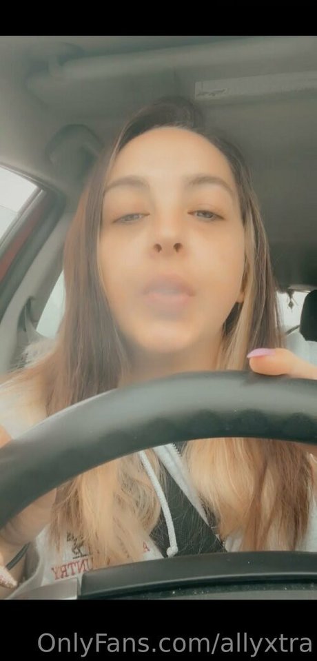 allyxtra model erotic pictures