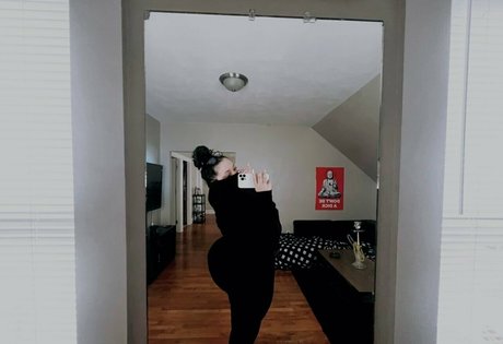 kaylveigh pornographic star photo