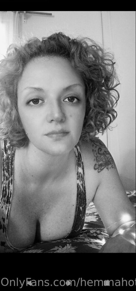 hemmahot xxx actress photos