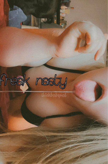 thickbabynatfree model porn gallery