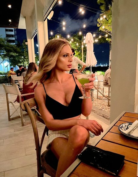 auroranorth naked star images