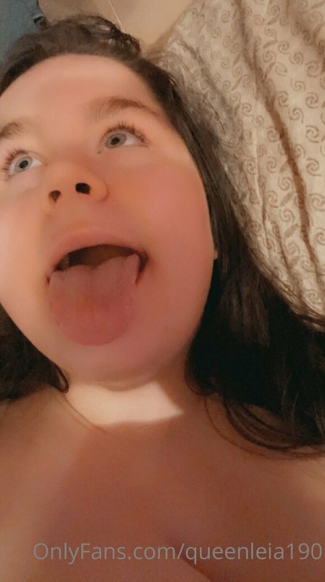 queenleia190 pornstar high quality images