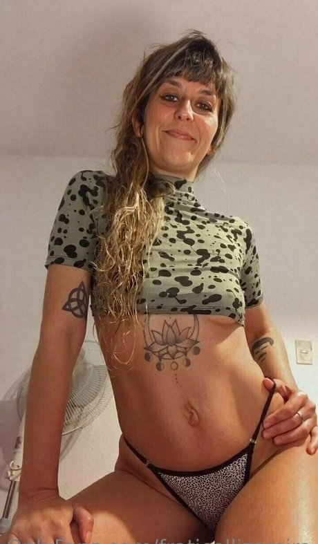 fraticellizamira model naked pics