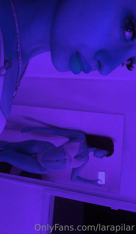 larapilar top star images