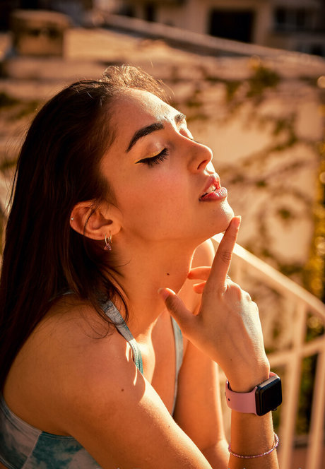 Dai Amadeo sexy model photo