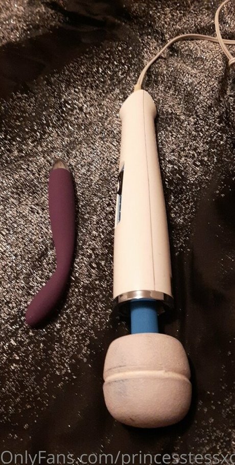 princesstessxoxo pornstar top photo