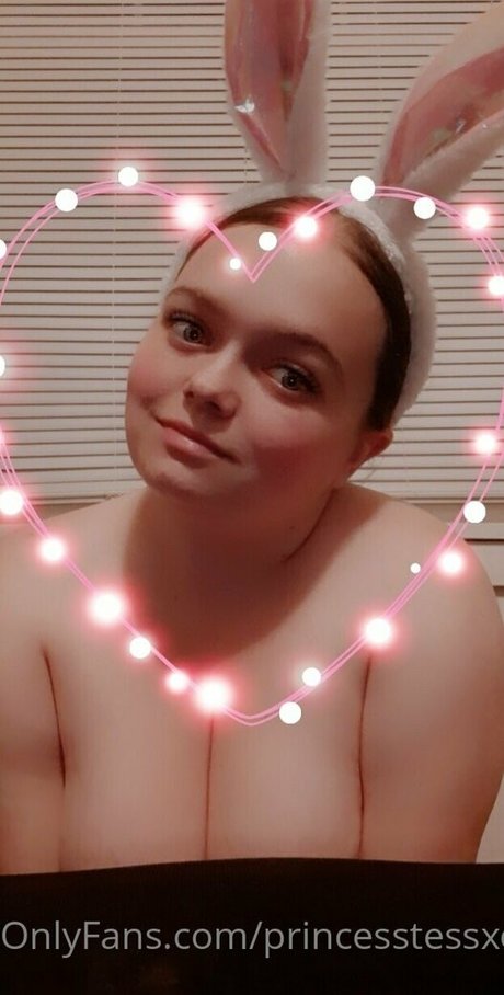 princesstessxoxo hot actress images