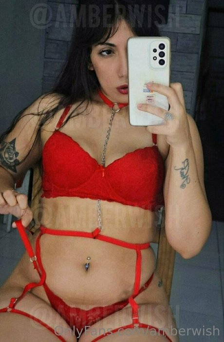 amberwish sexy model picture