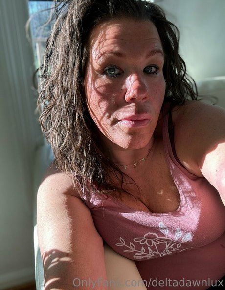 deltadawnlux hd pornstar pics