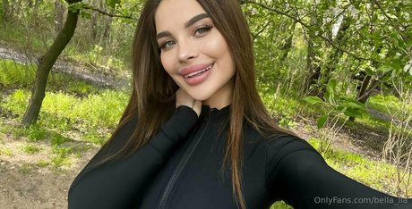 bella lla Profile pic