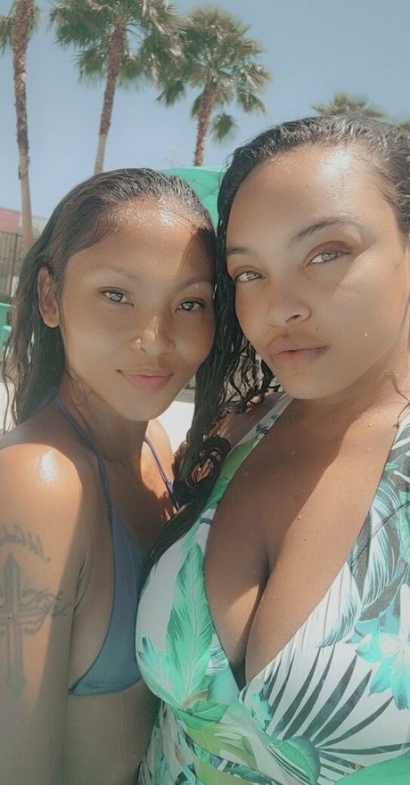 yettajobrown hot model images