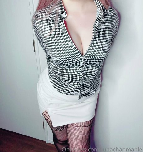 lunachanmaple model nice pics