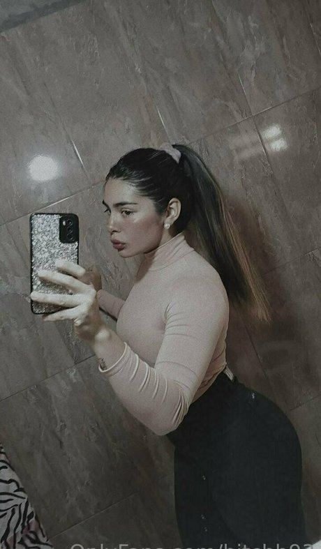 bitchh93 pornstar exclusive galleries