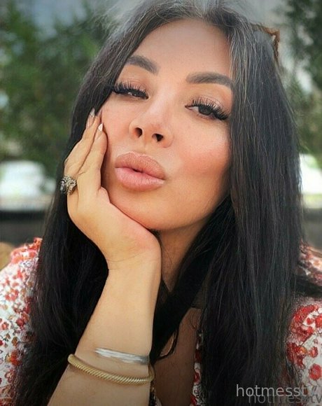 hotmesstv beautiful actress image