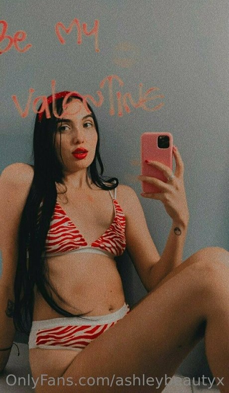 ashleybeautyx nudes star images