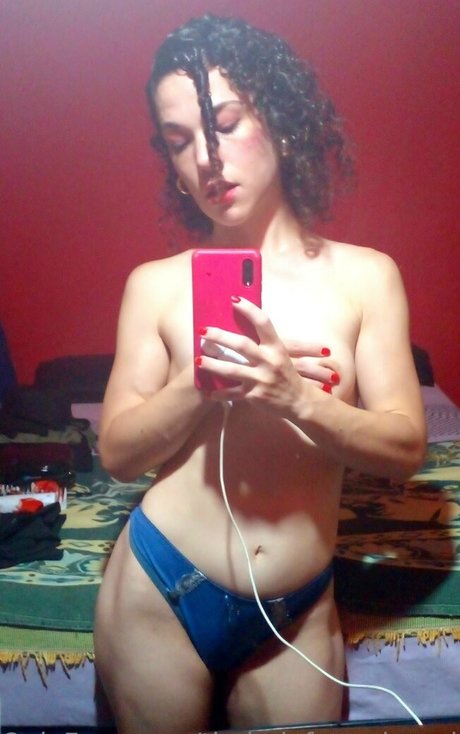 theladyfromshanghai star hot pic