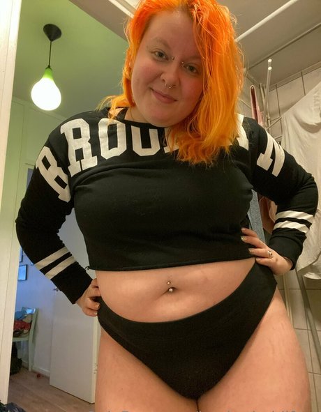 heyhotheidifree star exclusive galleries