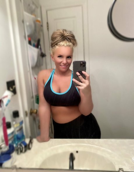 realelizajayne star hot pics