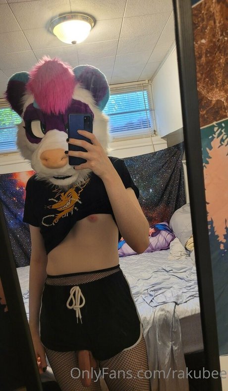 rakubee exclusive actress pic