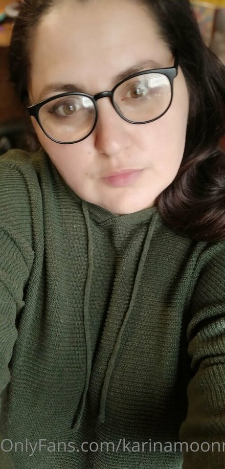 karinamoonn model best pics