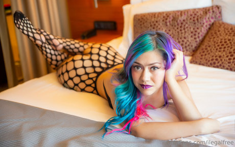 ilegalfree model hd gallery