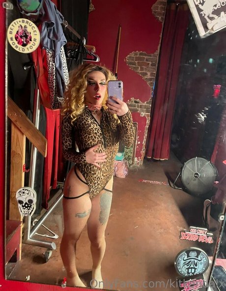 kitkendalx hot model img