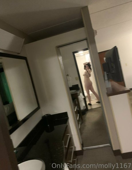 molly1167 naked star pictures