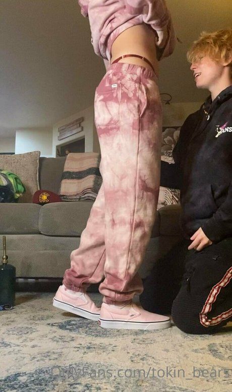 tokin bears beautiful actress pic