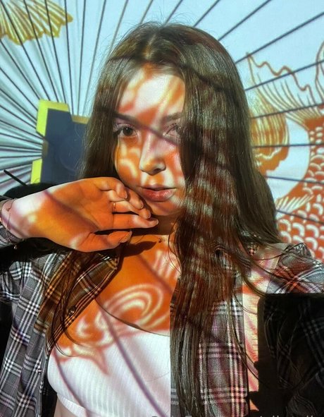 alise lis pornographic actress archive