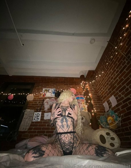 gothspiiit hd pornstar img