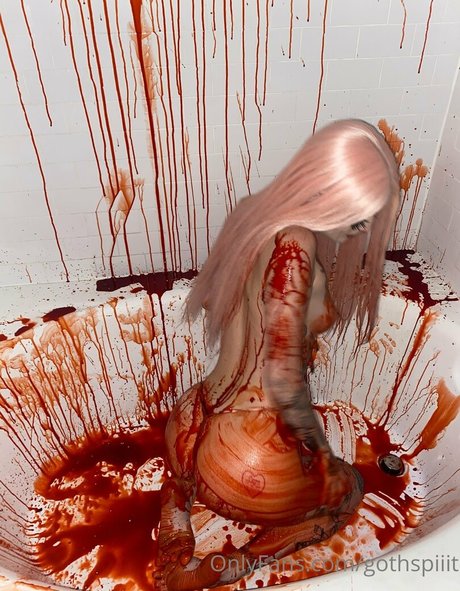 gothspiiit art actress photos