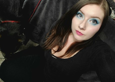 violetsinclaire exclusive actress archive