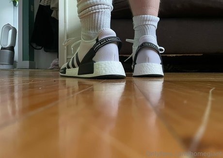 homegiant exclusive pornstar photo