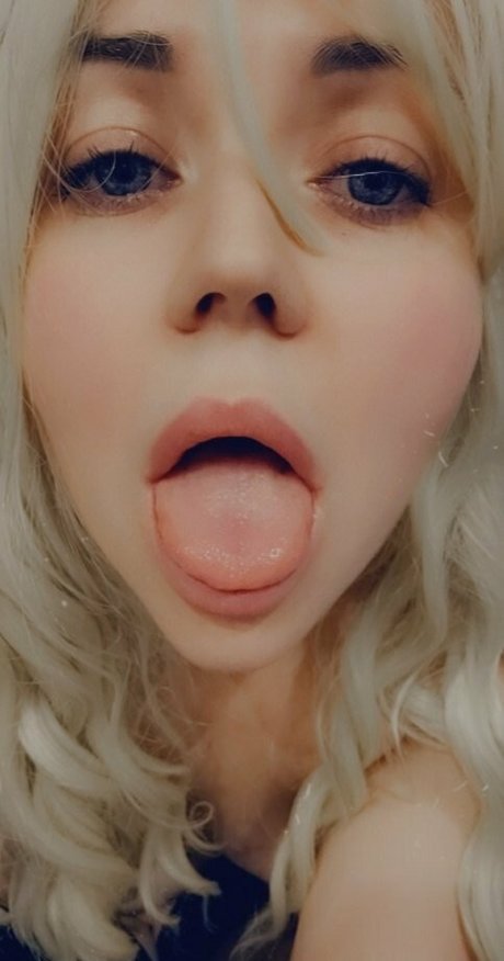 shustova pornstar naked image