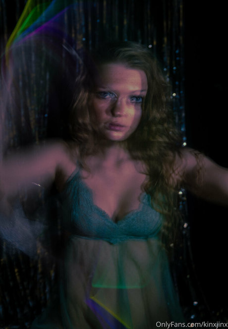 kenziejean beautiful actress picture