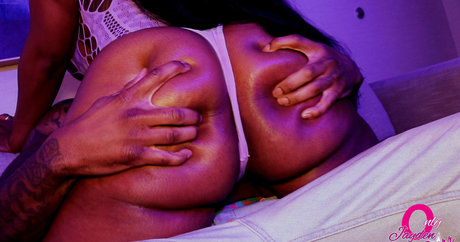 starrjayden model adult images