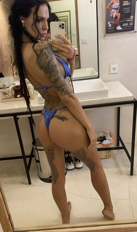 sunny free pornstar img